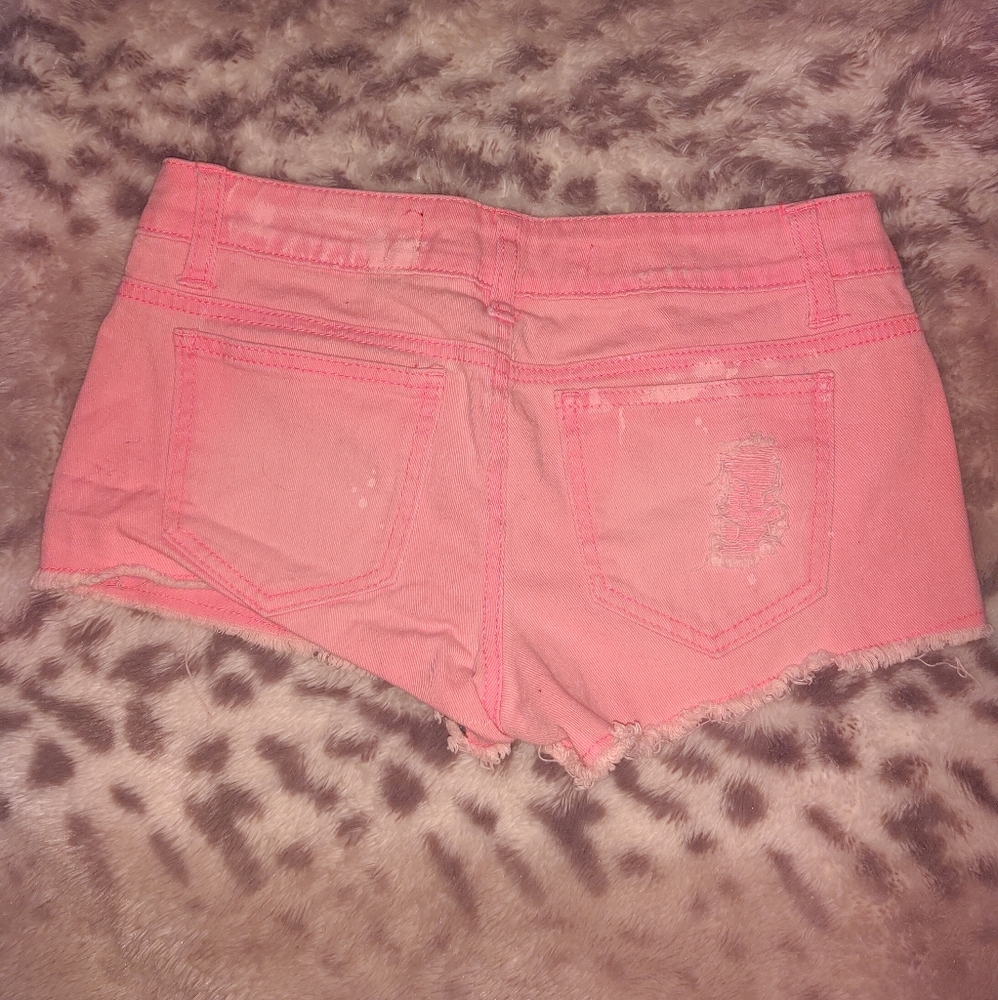 Shorts - Picture 2 of 2